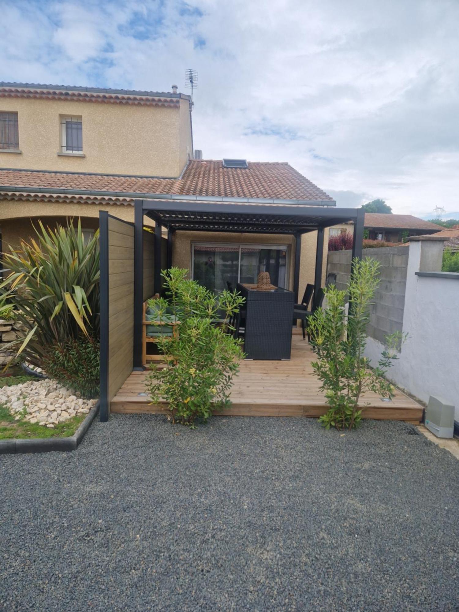 Appartement Pour 4 Avec Terrasse Chanos-Curson 외부 사진